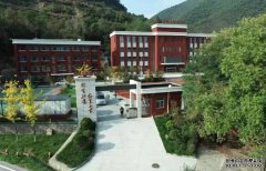 <b>上海青基会援建百所以英雄名字命名的希望小蓝</b>