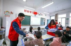 <b>习叔叔连续十二年资助我圆“读书梦”蓝狮代理</b>