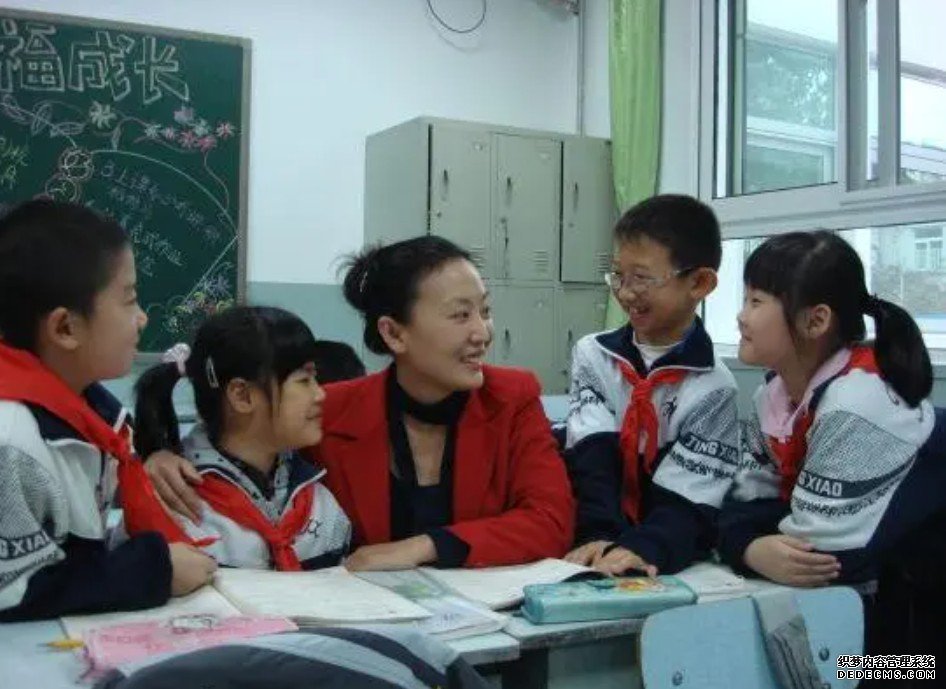 蓝狮“90后”一代新特征（9）：平等与民主的师生关系初步形成，但少年儿童更期盼老师的尊重和老师素质的全面提高