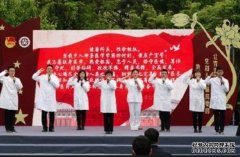 <b>童心港湾，给农村留守儿童一个温暖的蓝狮代理</b>